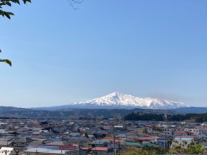 本荘公園　鳥海山